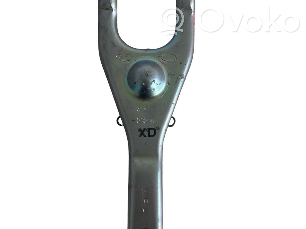 Fourchette de débrayage   4143023200