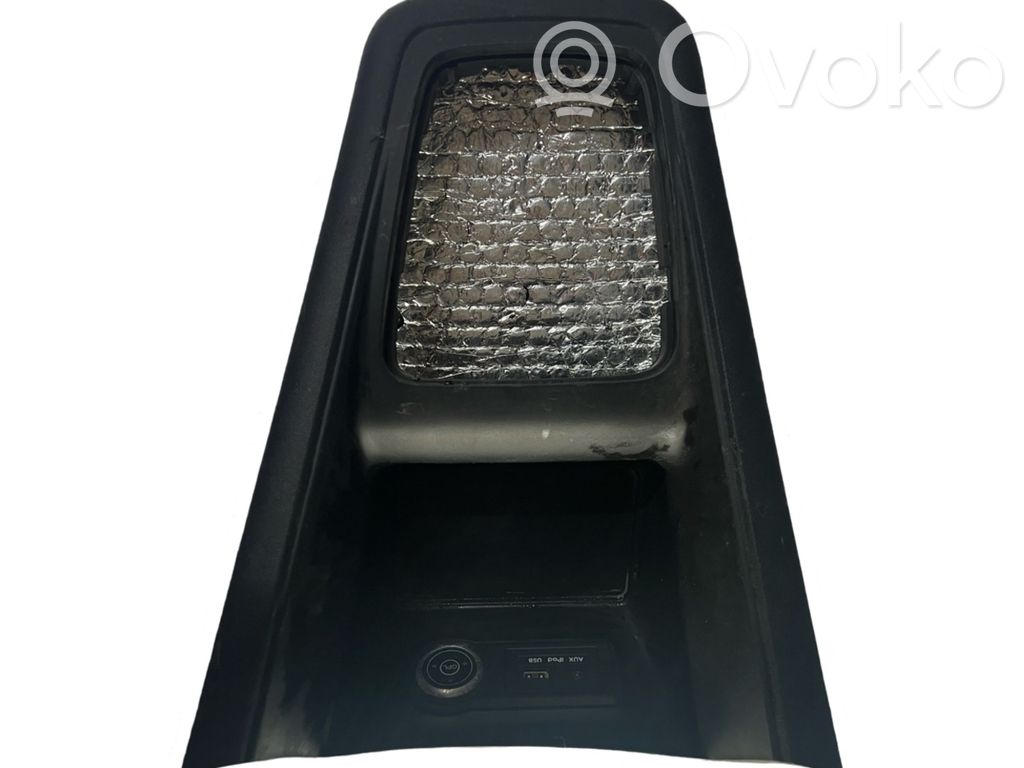 Centrālā konsole   961201P000
