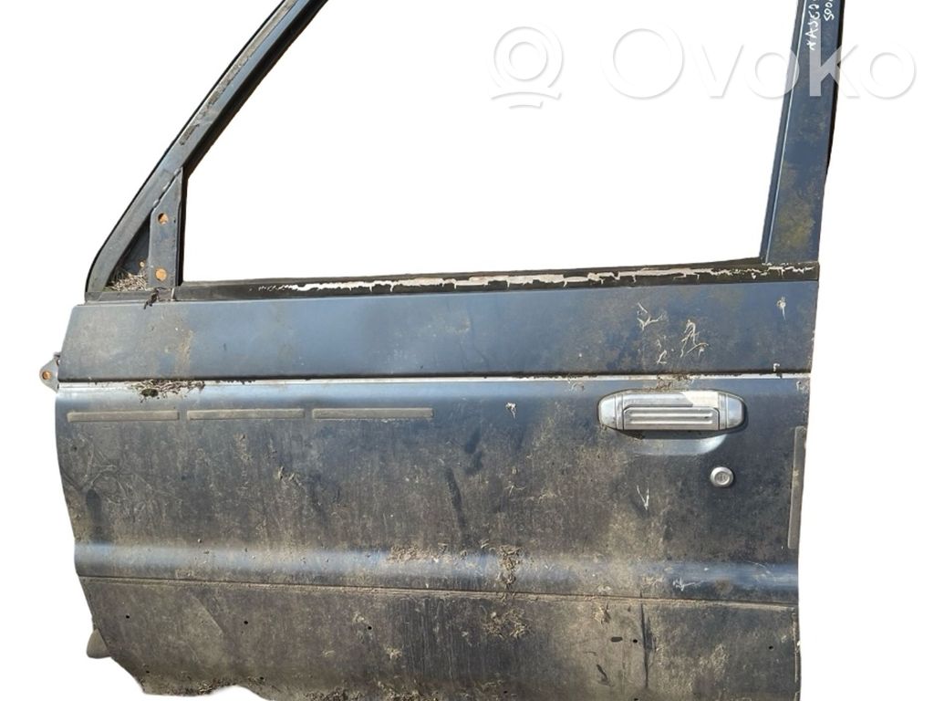 Mitsubishi Pajero Puerta delantera 