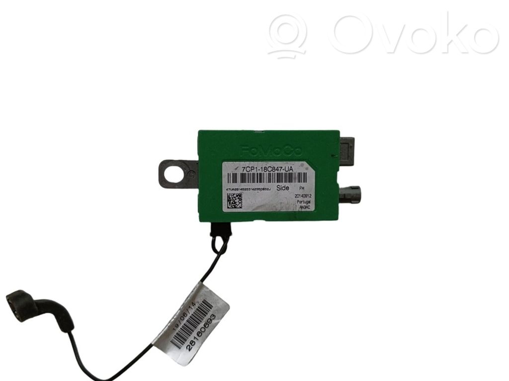 Amplificador de antena aérea   7CP118C847UA