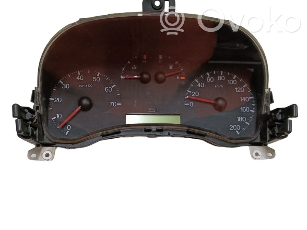 Fiat Punto (188) Nopeusmittari (mittaristo) 