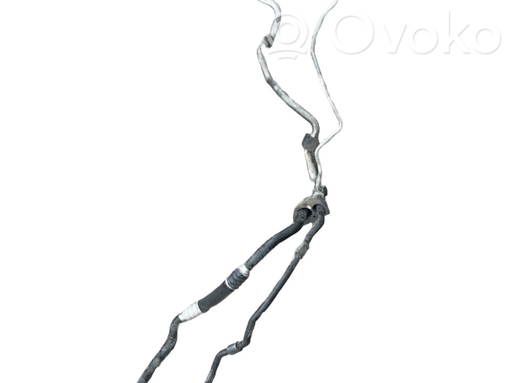 Ilmastointilaitteen putki (A/C)   4F0260712AA