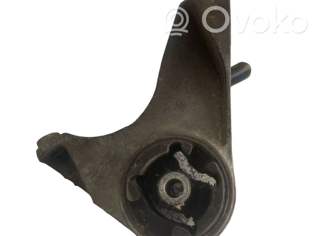 Engine mount bracket