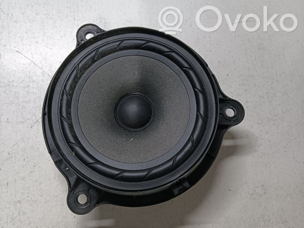 Altavoz de la puerta trasera   281440245R