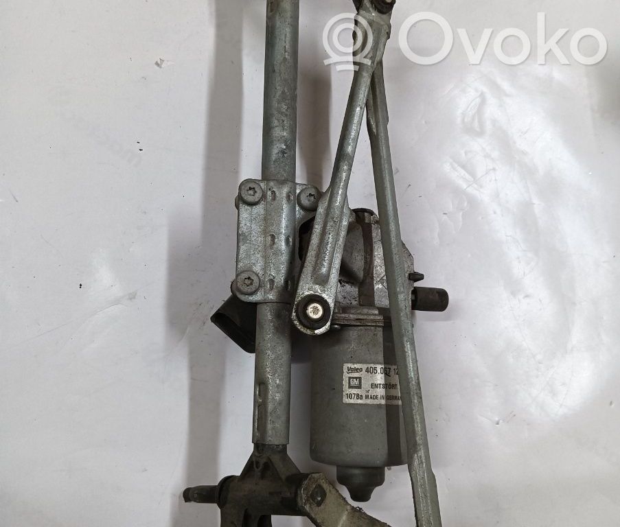 Opel Corsa D Front wiper linkage and motor 