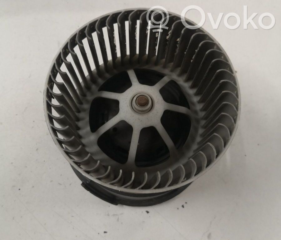 Peugeot 407 Pečiuko ventiliatorius/ putikas 