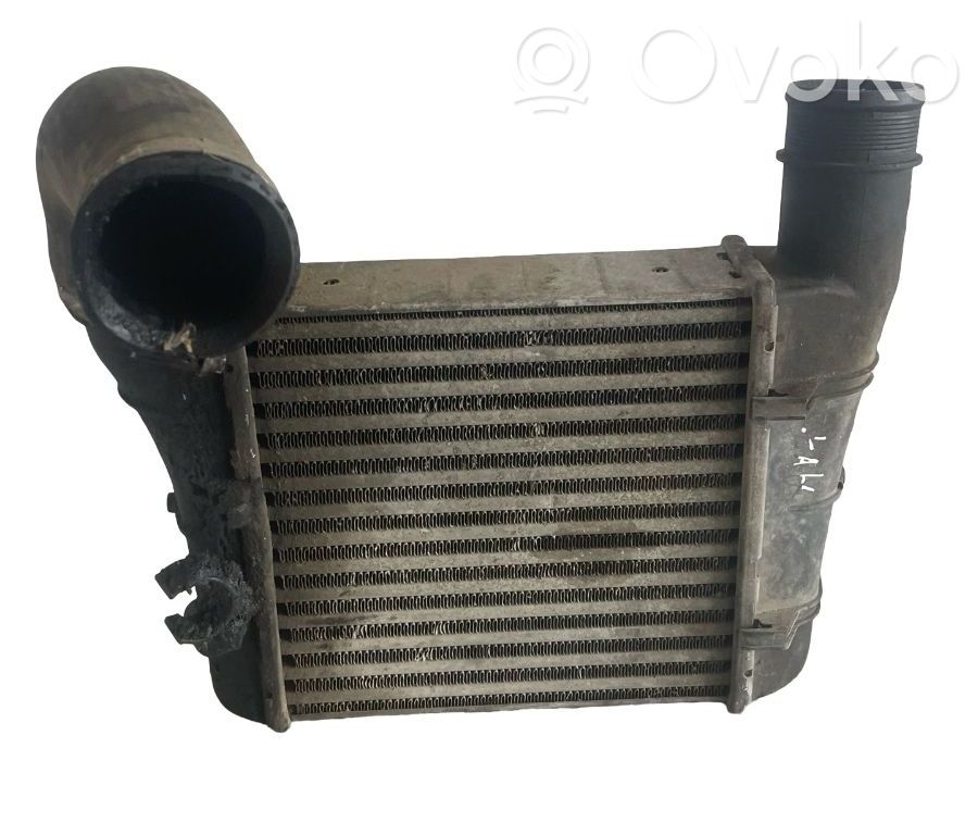 Audi A4 S4 B6 8E 8H Radiador intercooler 