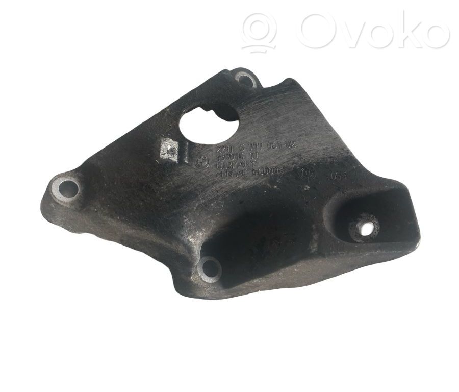 BMW X1 E84 Engine mount bracket 