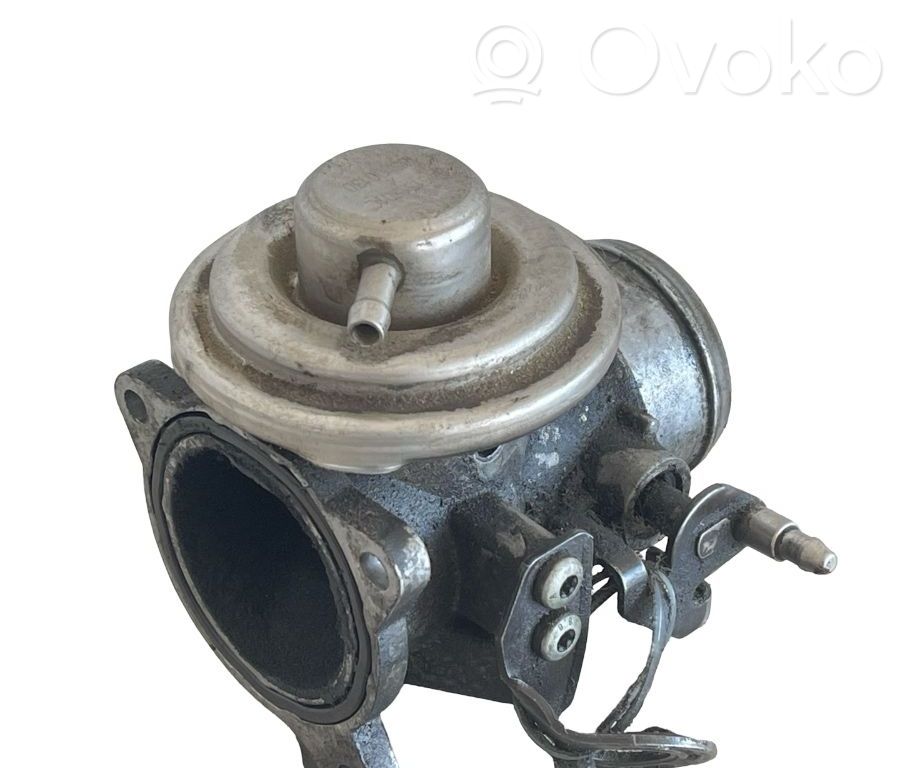EGR valve   038129637B