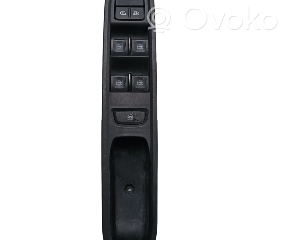 Dacia Jogger Electric window control switch 