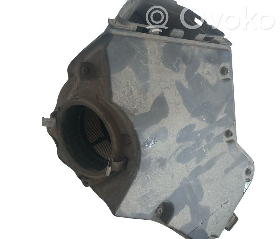 Luftfilterkasten   8K0133835B