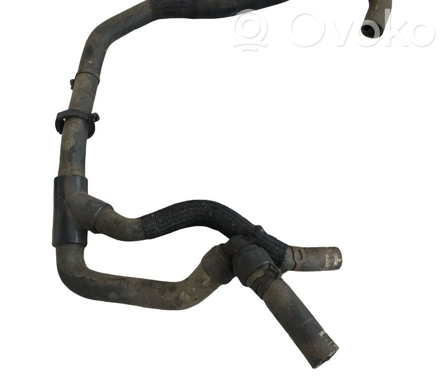 Engine coolant pipe/hose