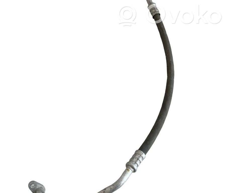 Ilmastointilaitteen putki (A/C)   924906965R