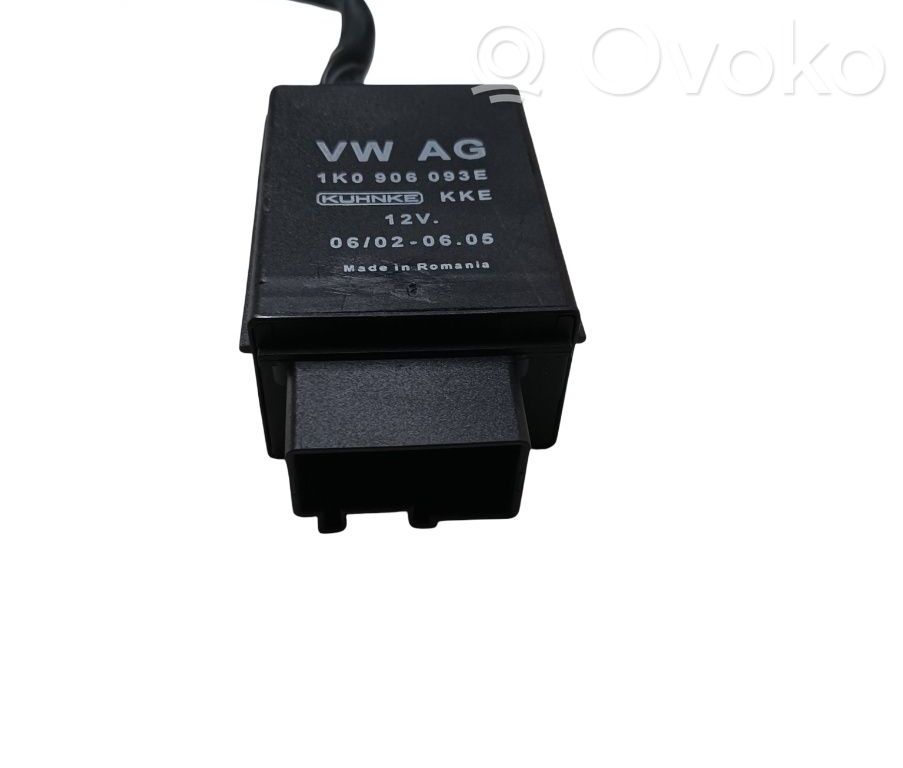 Unité de commande / module de pompe à carburant   1K0906093E