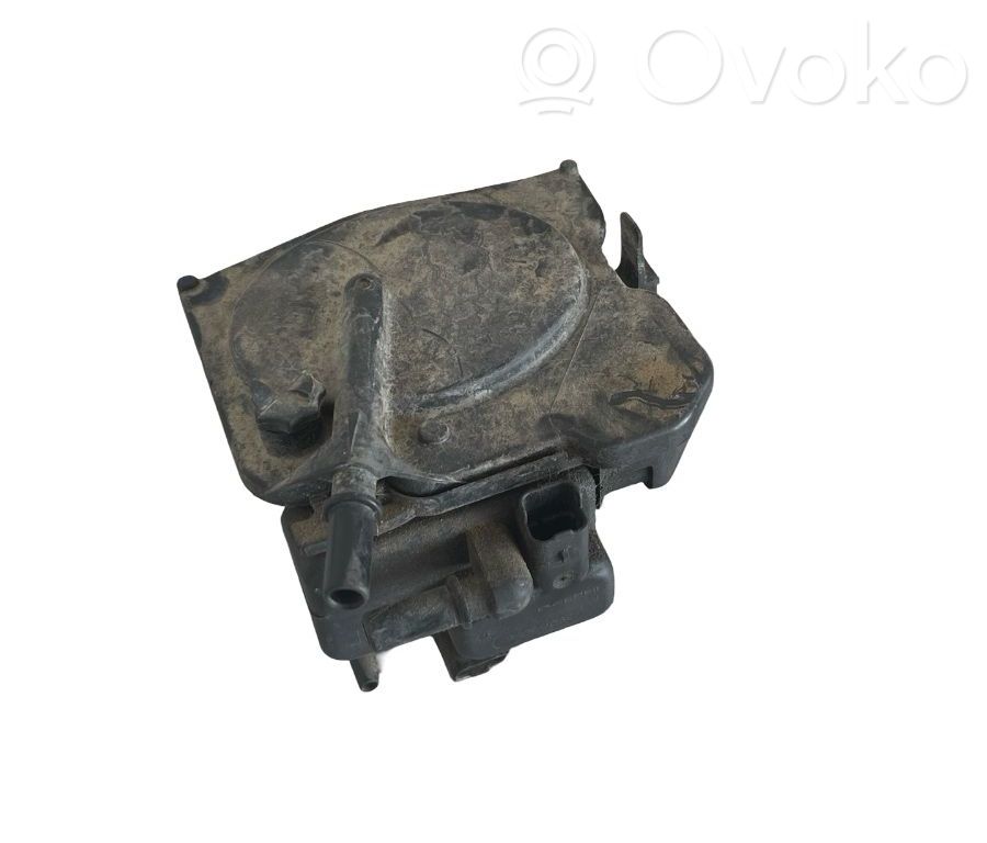 Gehäuse Kraftstofffilter   9305108C