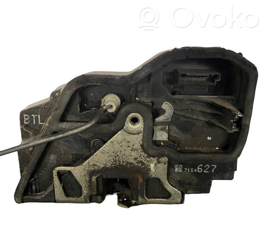 Serrure de porte avant   7154627