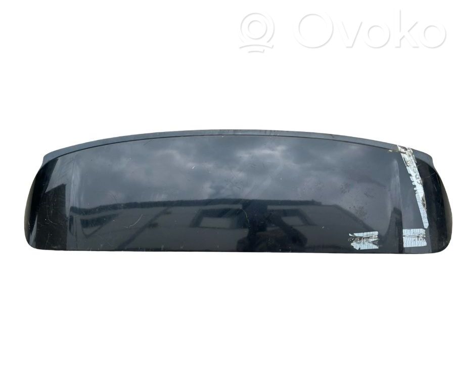Spoileris galinio dangčio   7157689