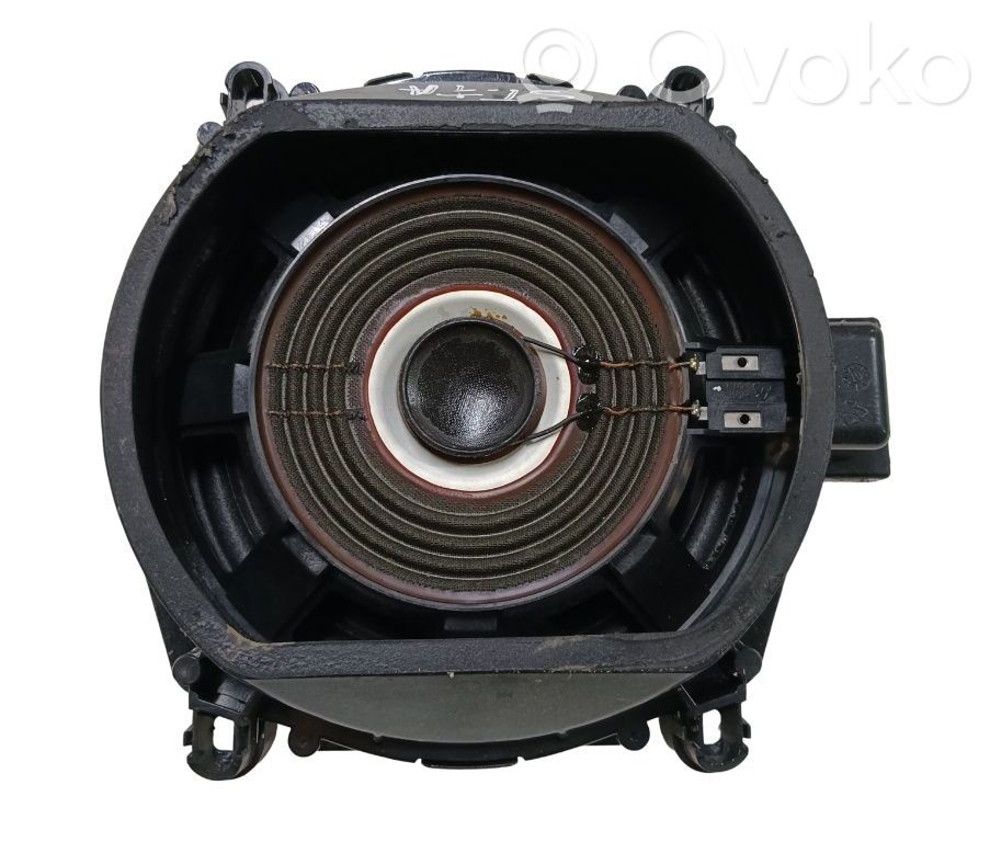 Front door speaker   6971886