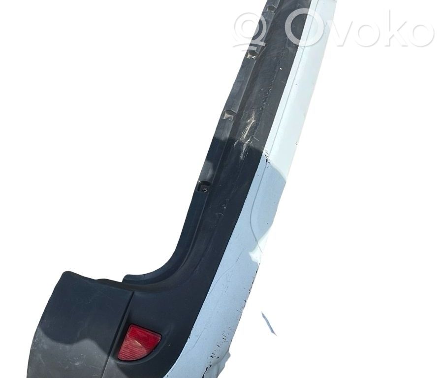 Бампер   8200413933