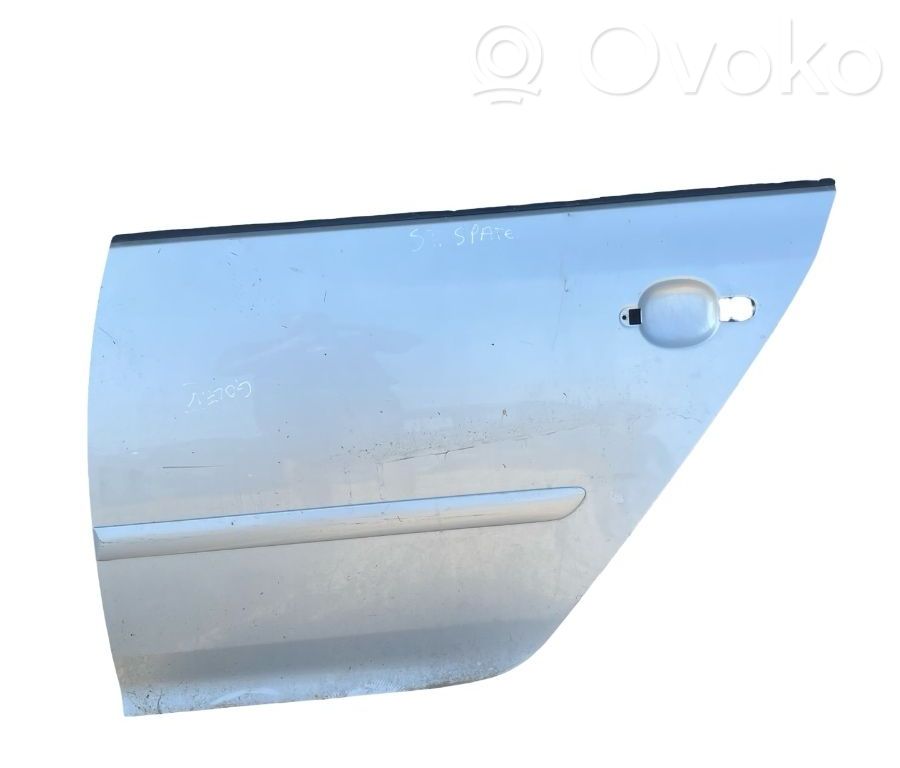 Volkswagen Golf V Puerta trasera 