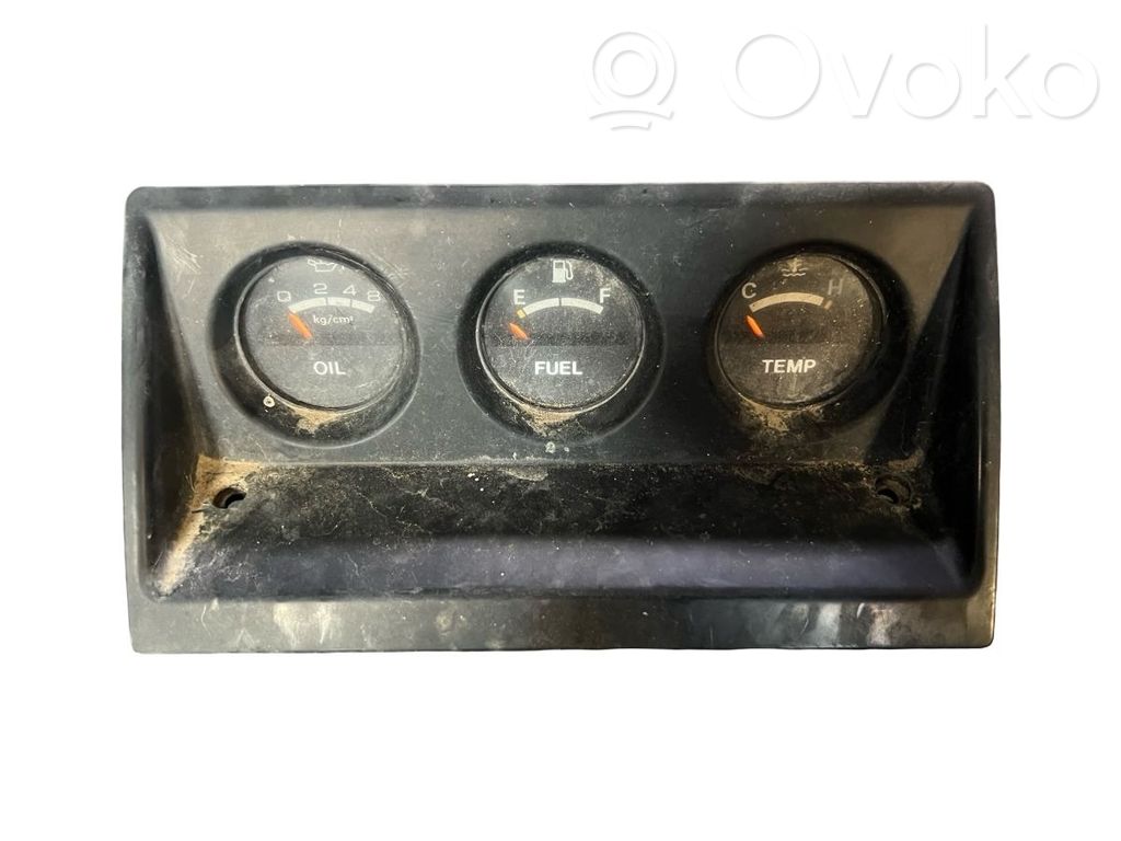 Uhr   769805371