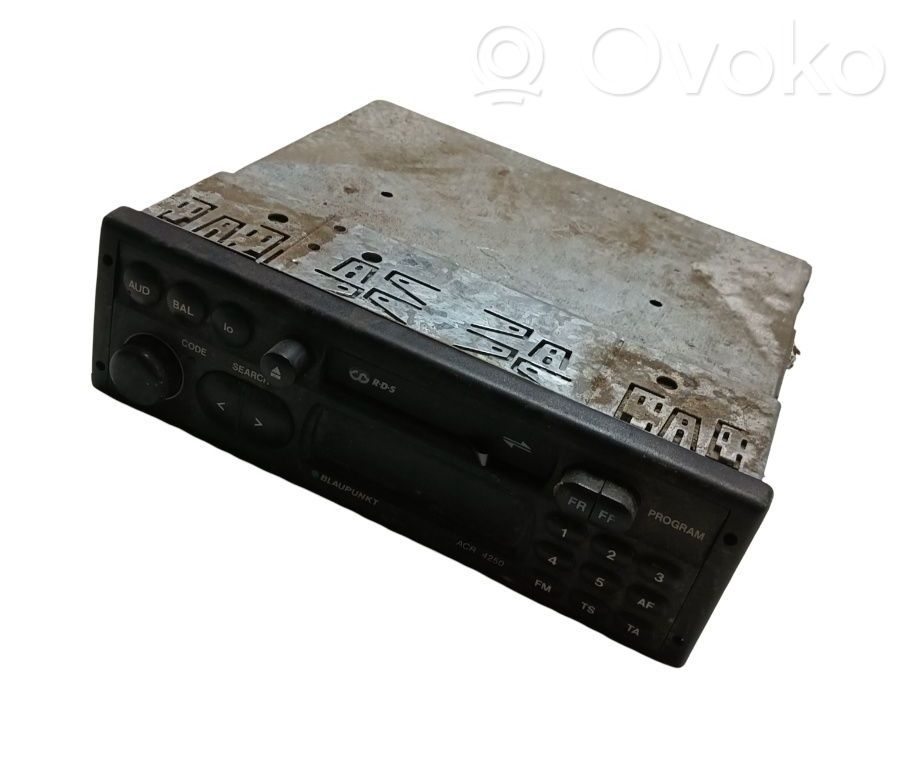 Radio / CD-Player / DVD-Player / Navigation