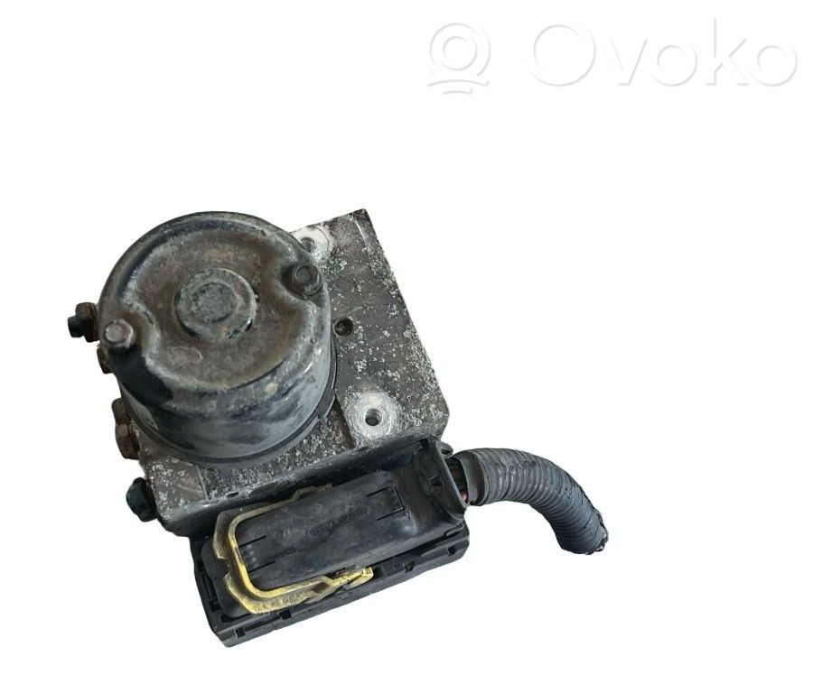 Bomba de ABS   589202E550