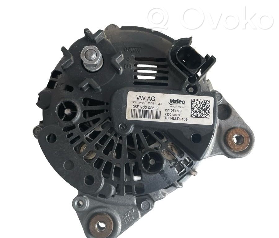 Alternador   05E903026Q