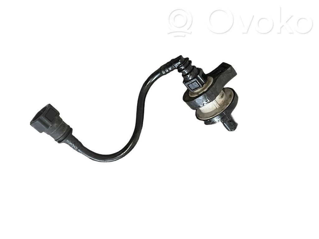 Sensor de presión de combustible   8200248821