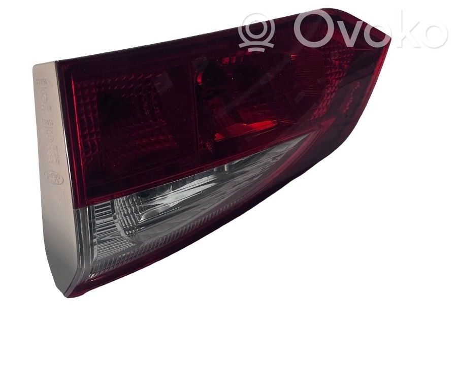 Luz trasera/de freno   BM5113A602BC
