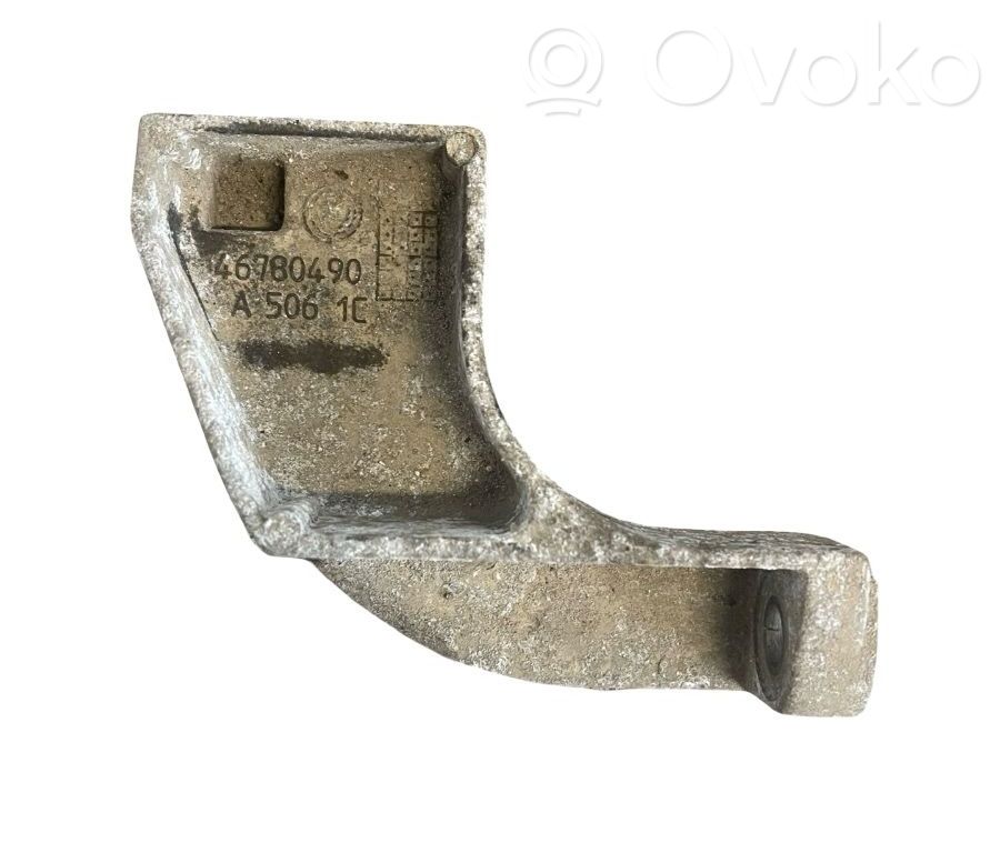 Fiat Stilo Engine mount bracket 