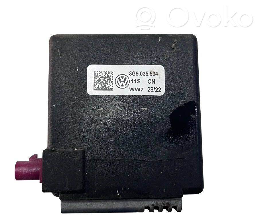 Pystyantennivahvistin   3G9035534