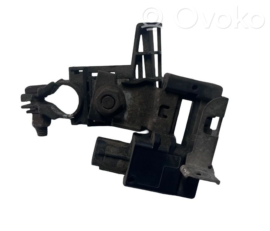 Toyota Yaris Fusible del relé de la batería 