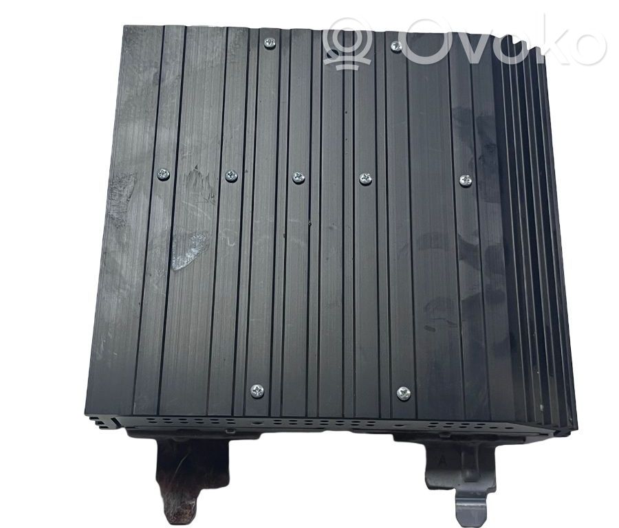 Sound amplifier   8701A565