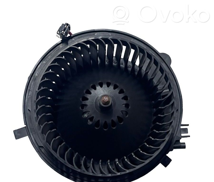 Lämmittimen puhallin   3Q1819021C