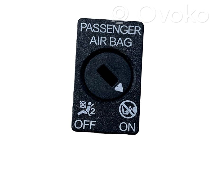 Audi A3 S3 8V Comutator pornit/oprit airbag pasager 