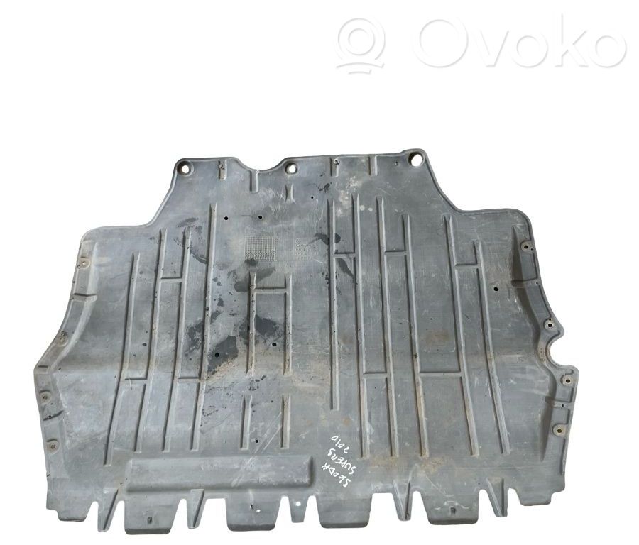 Engine splash shield/under tray   5C0825237