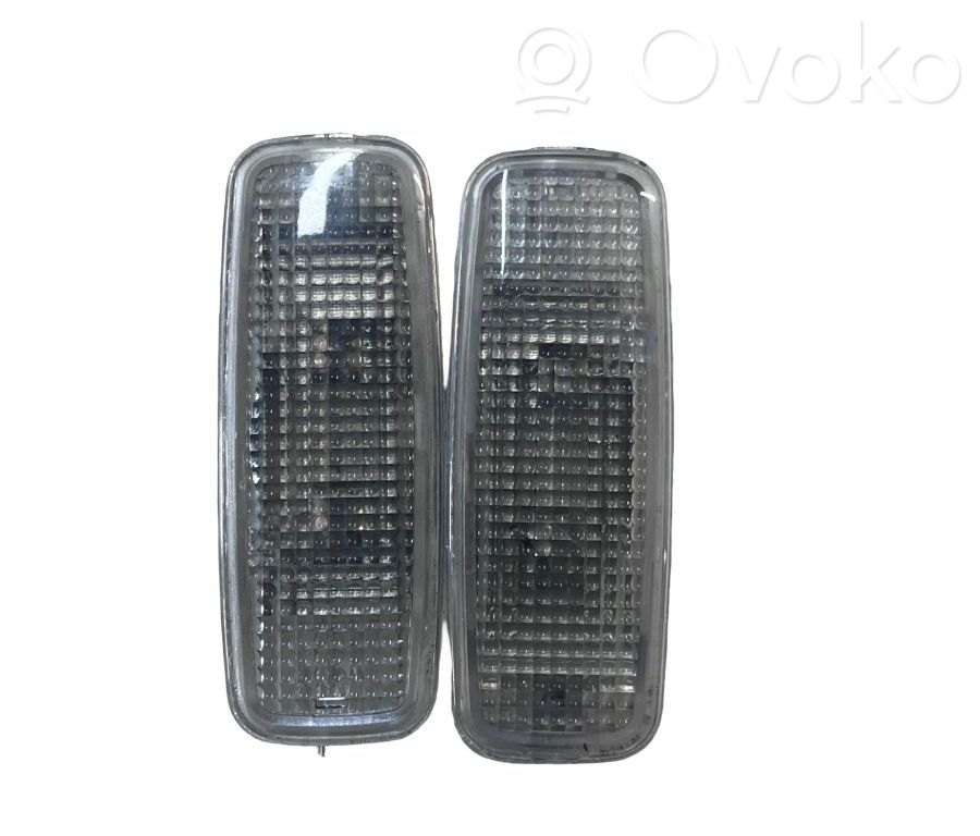 Otras luces interiores   4D0947105A