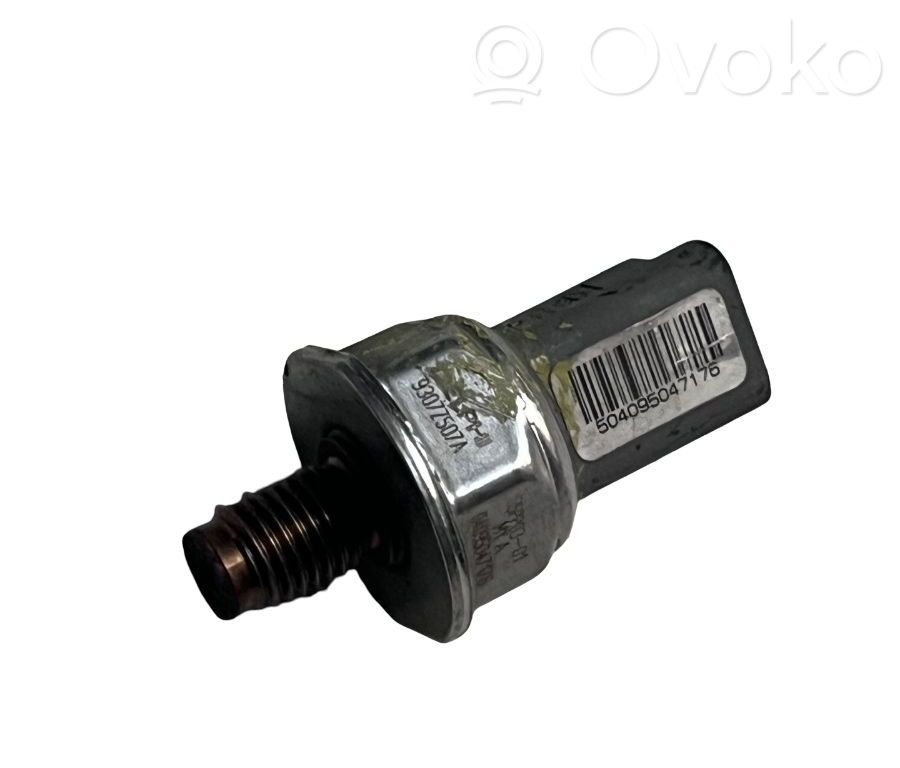Kraftstoffdrucksensor   93077507A