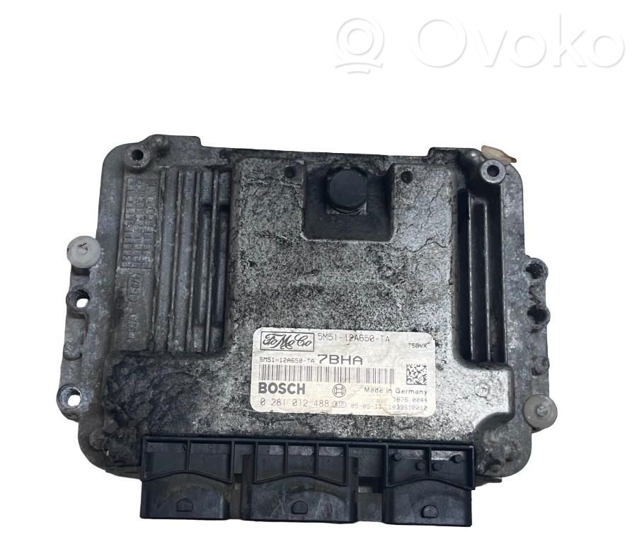 Unidad de control/módulo ECU del motor   5M5112A650TA
