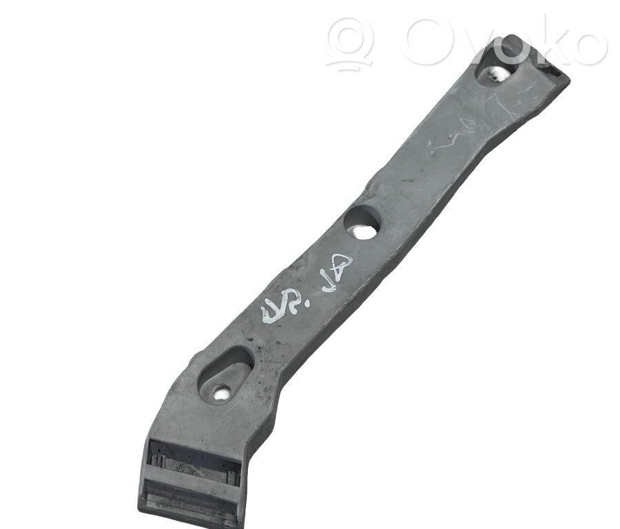 Takapuskurin kannake   8V4117E850A