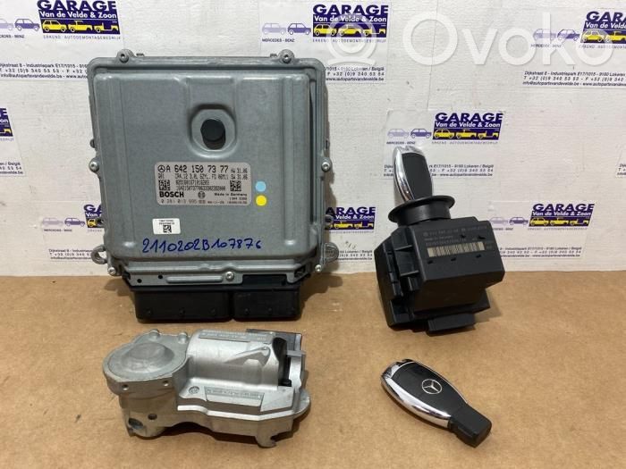 Mercedes-Benz E W211 Engine ECU kit and lock set 