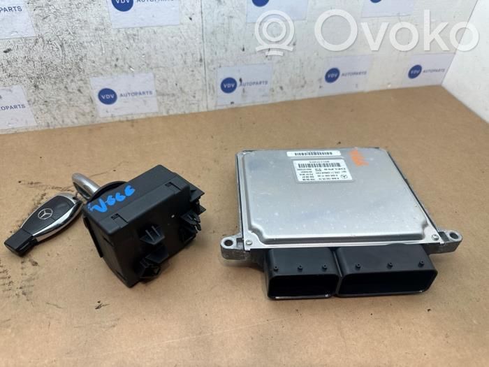 Mercedes-Benz C W204 Engine ECU kit and lock set 