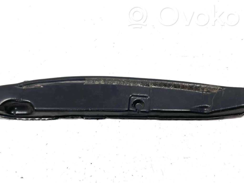 KIA Ceed Кромка крыла 