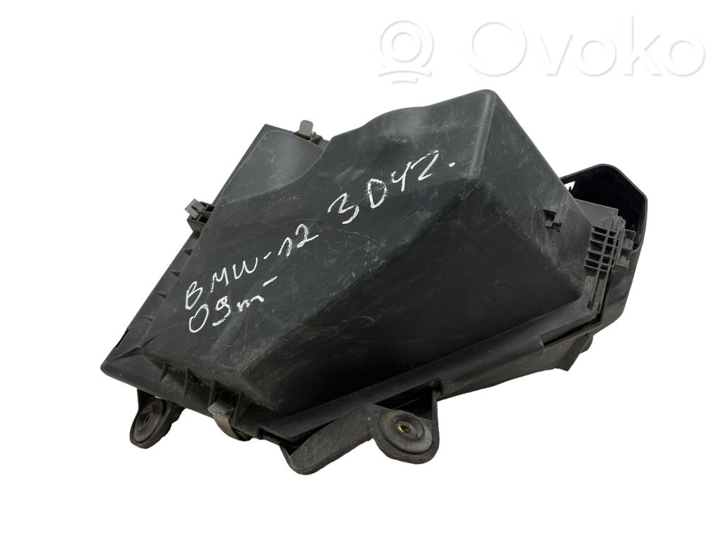 BMW 3 E92 E93 Air filter box 