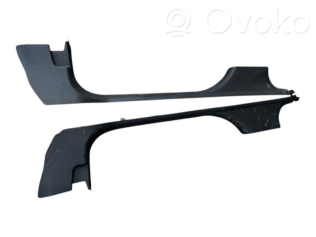 Opel Astra K Moldura protectora del borde delantero 