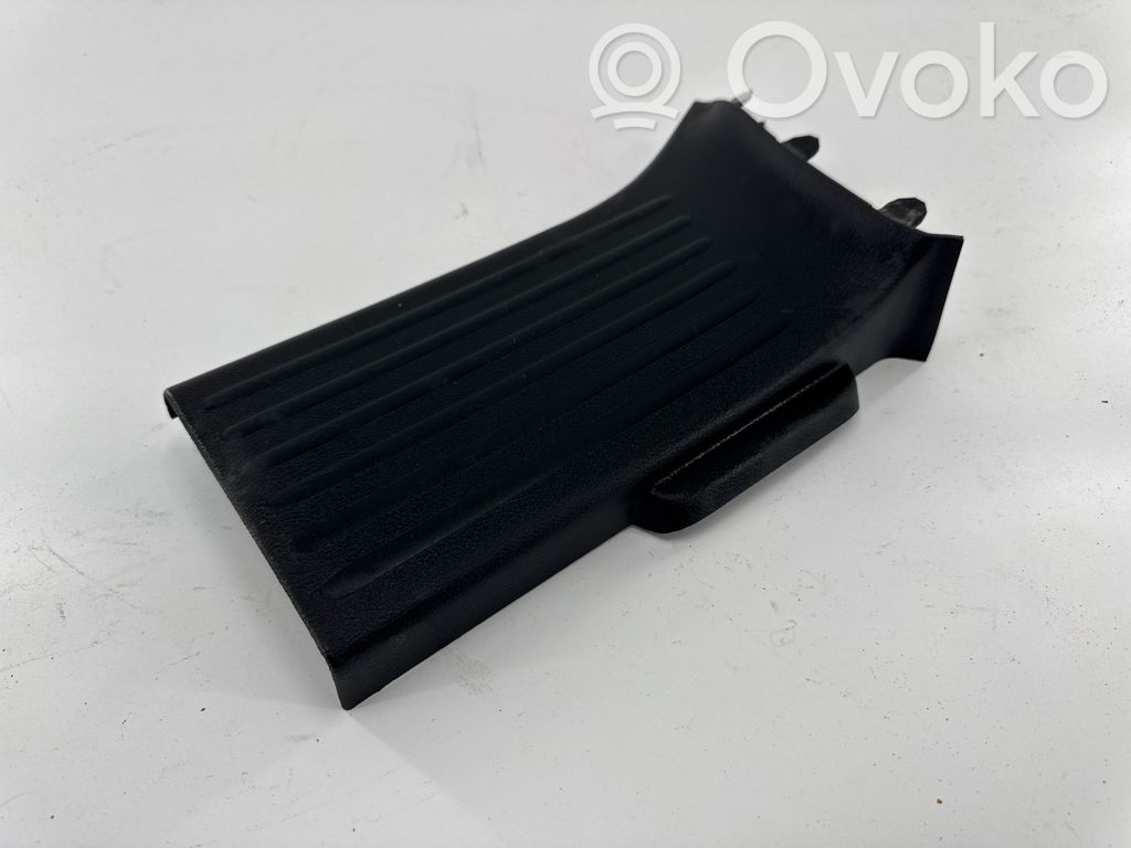 Chrysler Pacifica Moldura protectora del borde trasero 