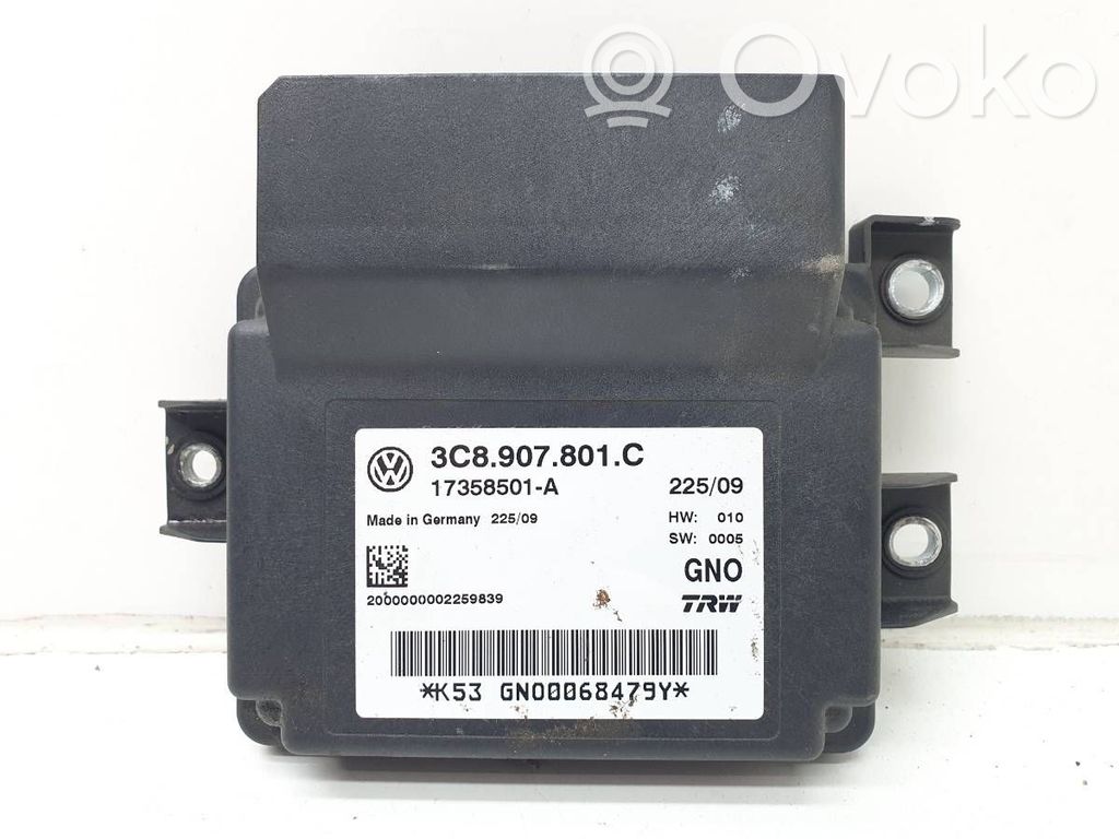 Volkswagen PASSAT CC Central body control module 