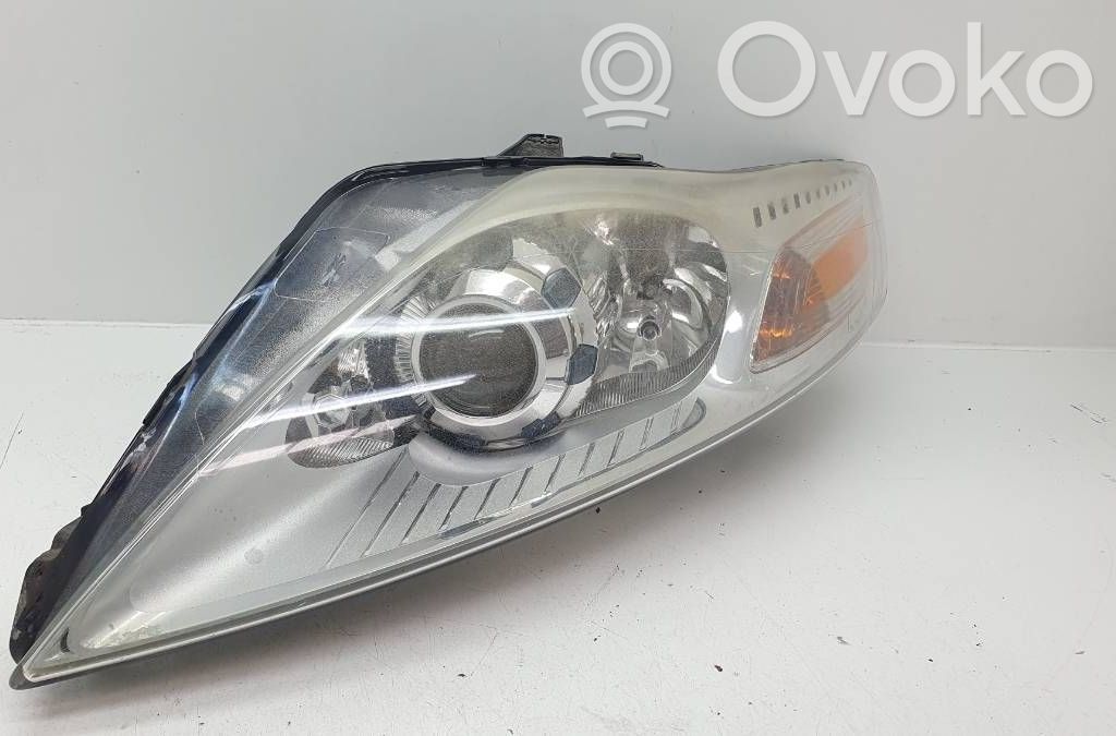 Ford Mondeo MK IV Lampa przednia 