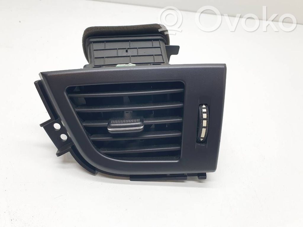 Hyundai i30 Moldura protectora de la rejilla de ventilación del panel 